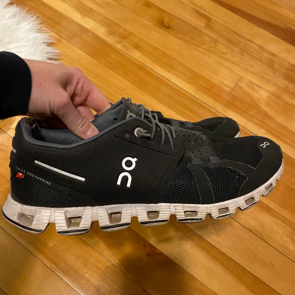Oncloud sneakers